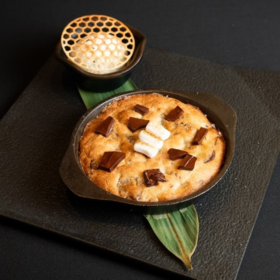 Casserol Hot Cookie
